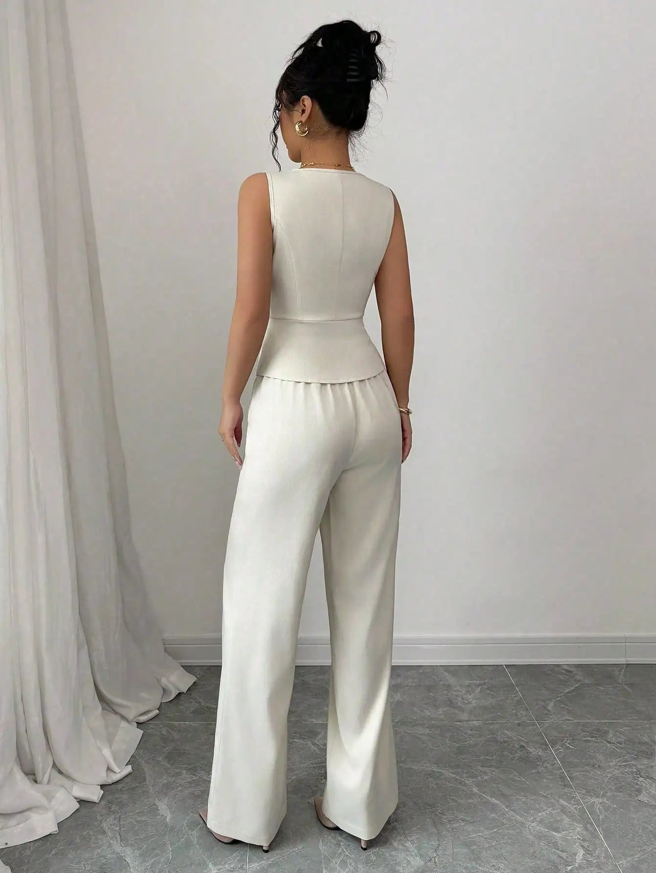 Elegant Sleeveless V-Neck Blazer Set – Women’s Wide Leg Pants Suit